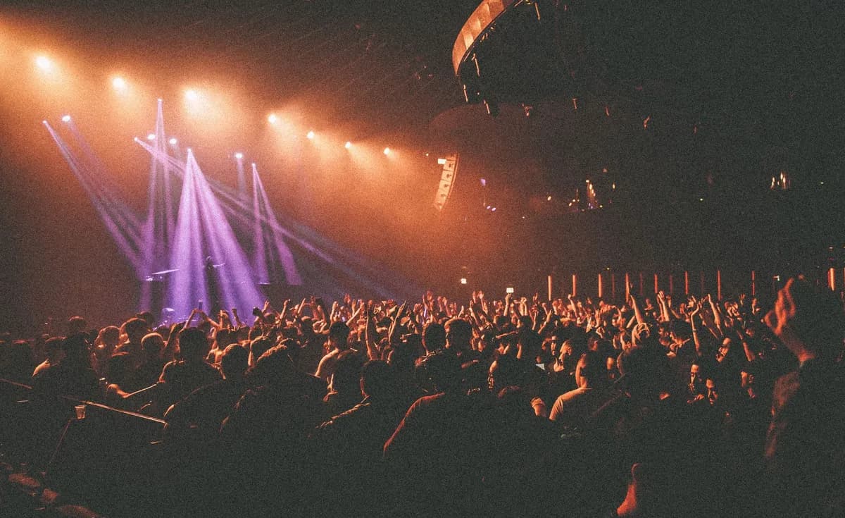 Sortir afro à Paris : le guide des soirées afrobeats, amapiano et coupé-décalé