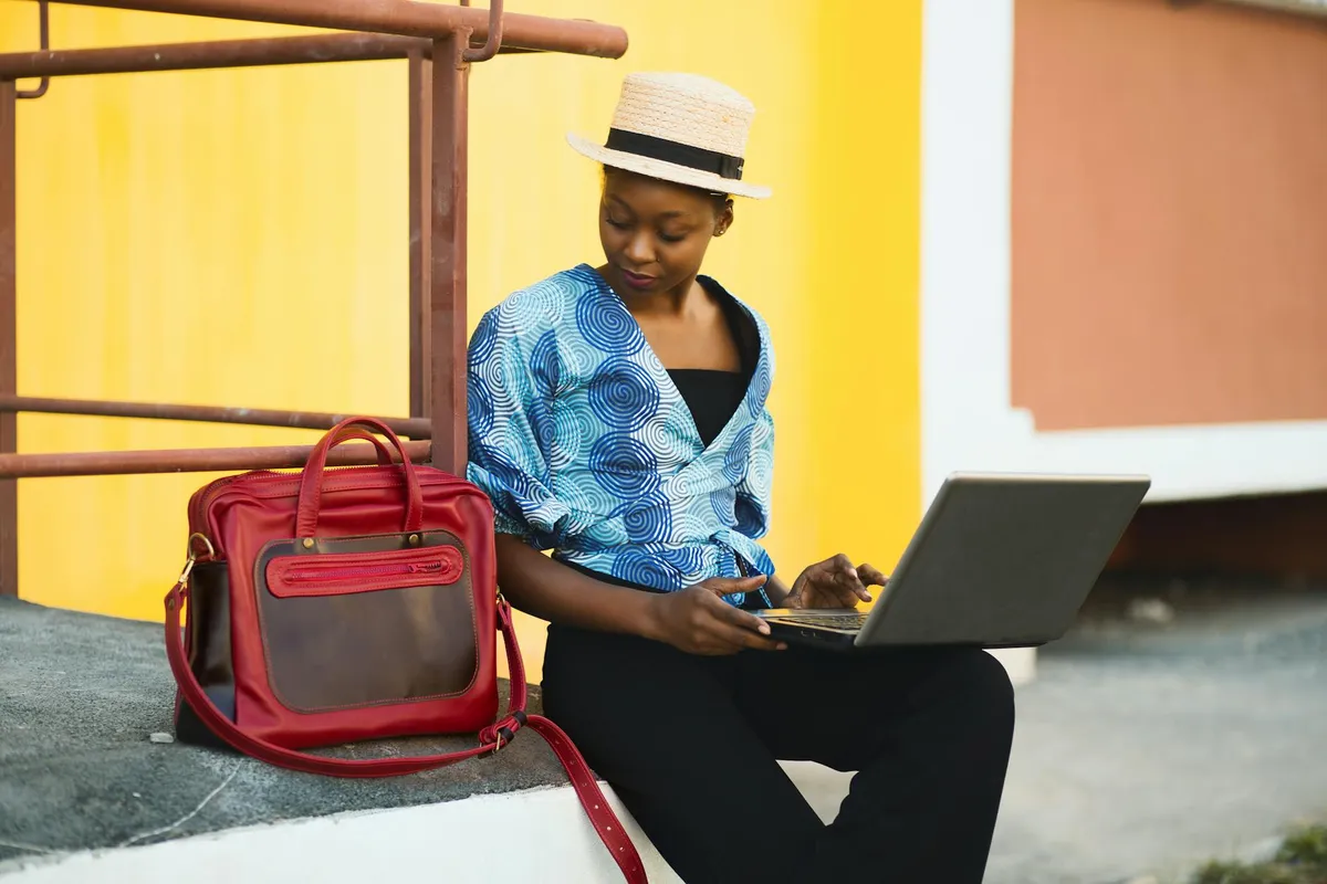 Mossane, le Tissu d'une Mode Éthique et Authentique